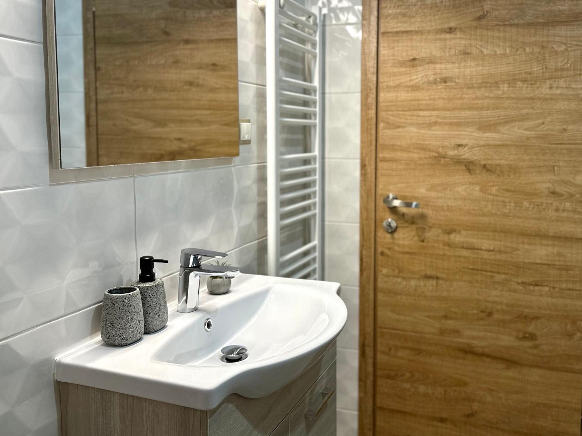 Εmerald Luxury Suite Thessaloníki Luaran gambar