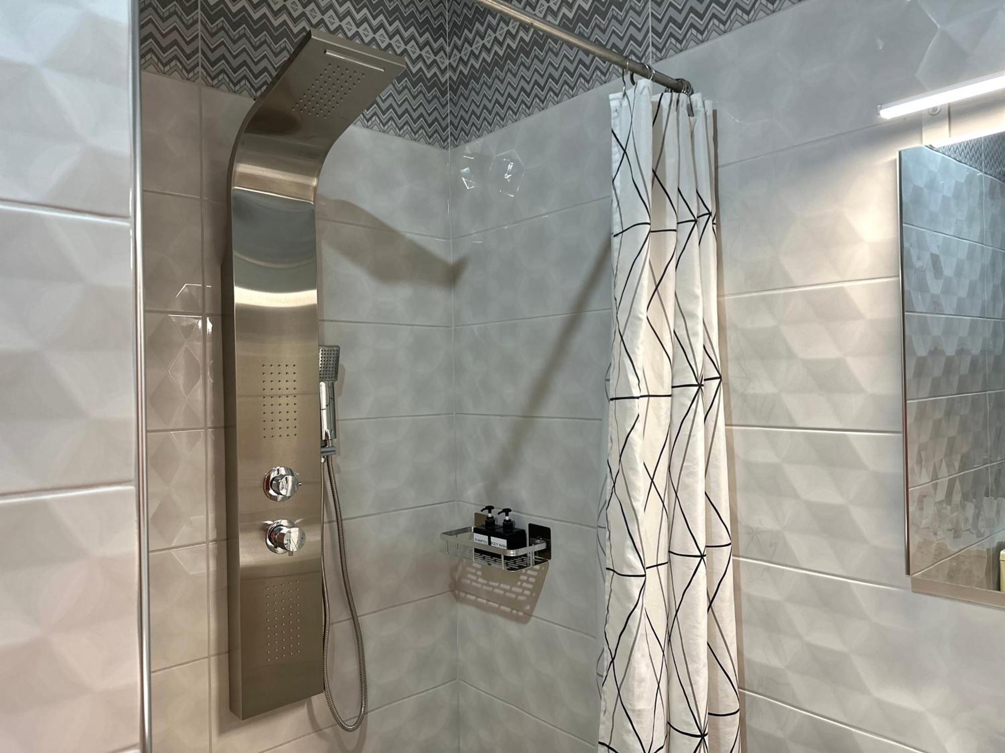 Εmerald Luxury Suite Thessaloníki Luaran gambar